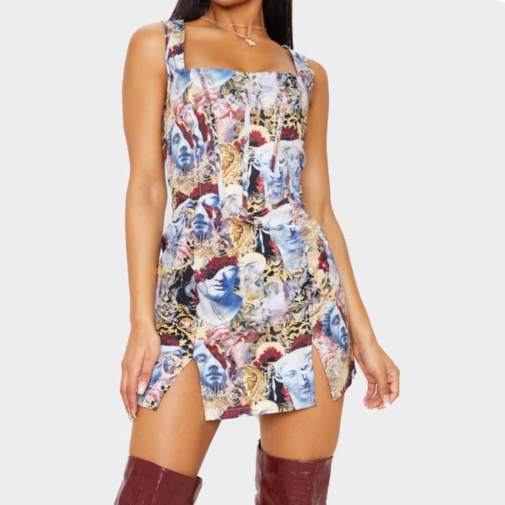PrettyLittleThing Baroque Renaissance Print Corset Detail Bodycon Dress